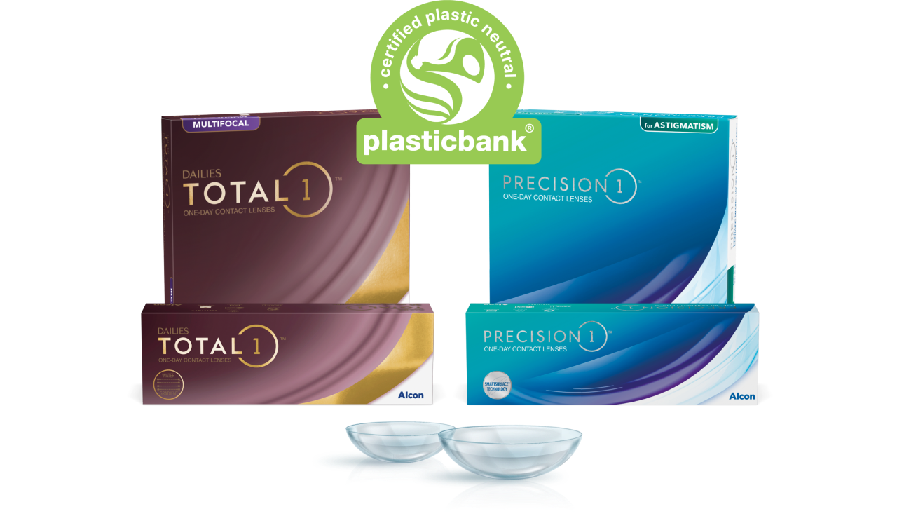 Plastic bank logo, total pack shot and precision packshot