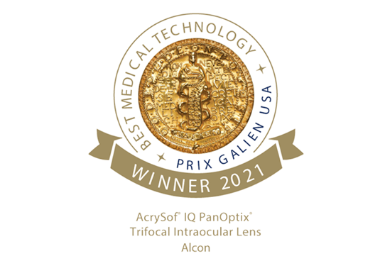 An image of a gold medallion that depicts the AcrySof IQ PanOptix Trifocal Intraocular Lens from Alcon as the Prix Galien USA 2021 winner for best medical technology.