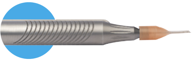 Ein Bild eines OZil® Torsional Handstücks mit dem INTREPID BALANCED Tip.
