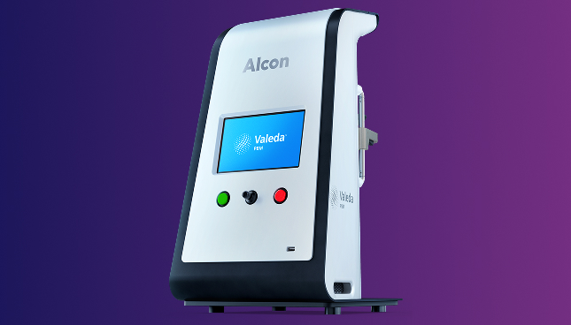 Valeda PBM-Gerät von Alcon mit blauem Display und Bedienelementen auf der Vorderseite.